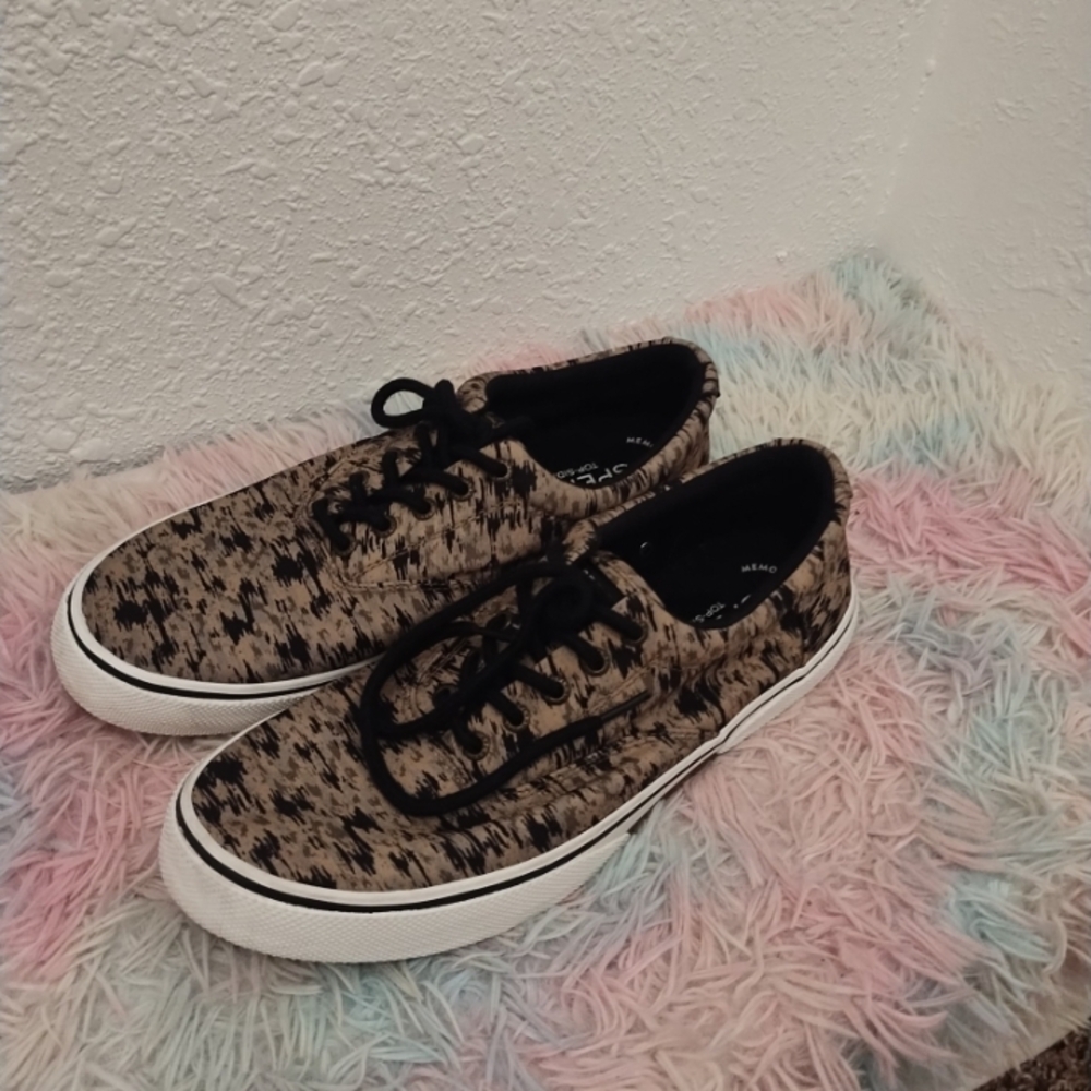 Sperry Tan and Black Patterned Canvas Sneakers - Picture 4 of 7